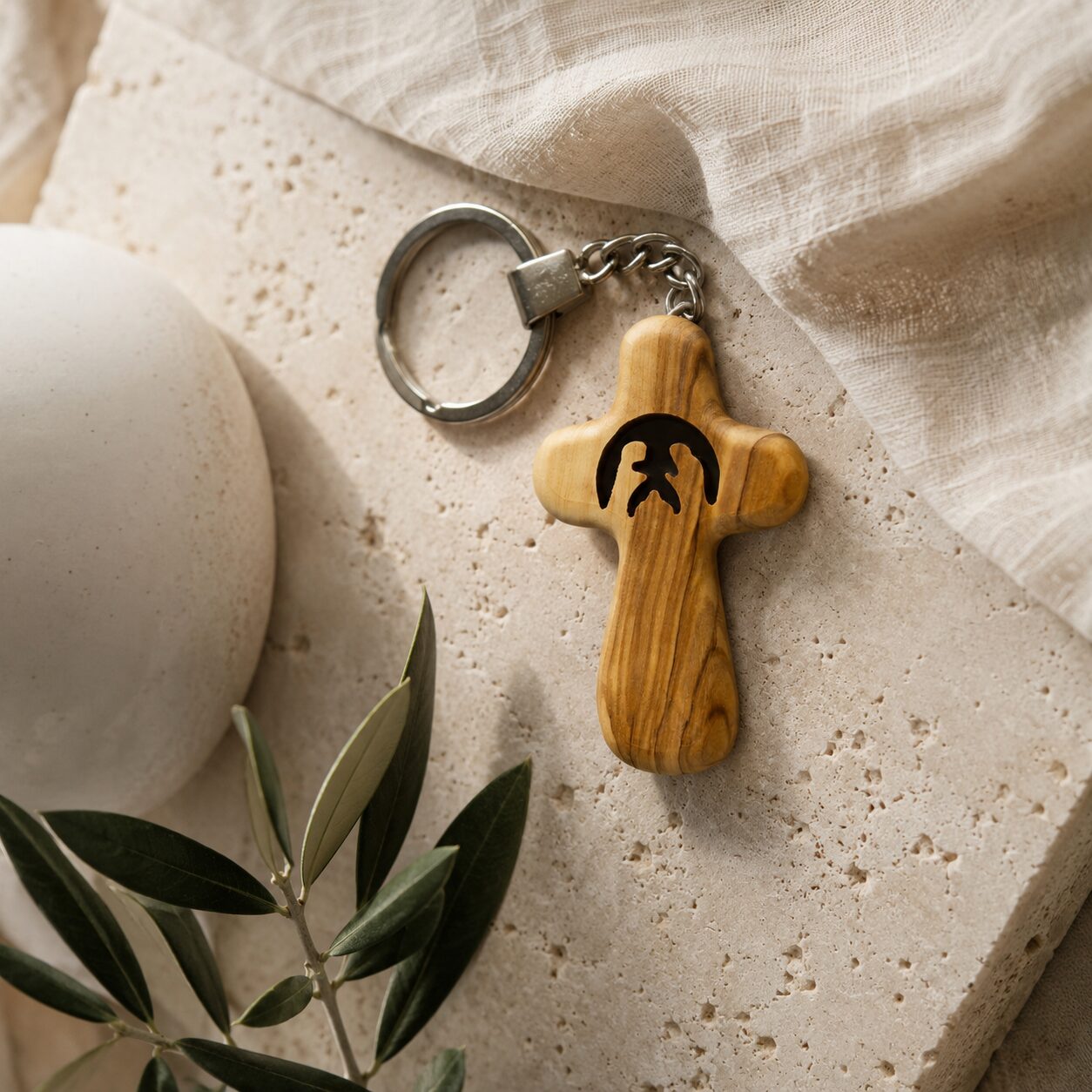 Cross Keychain 6cm — Holy Family