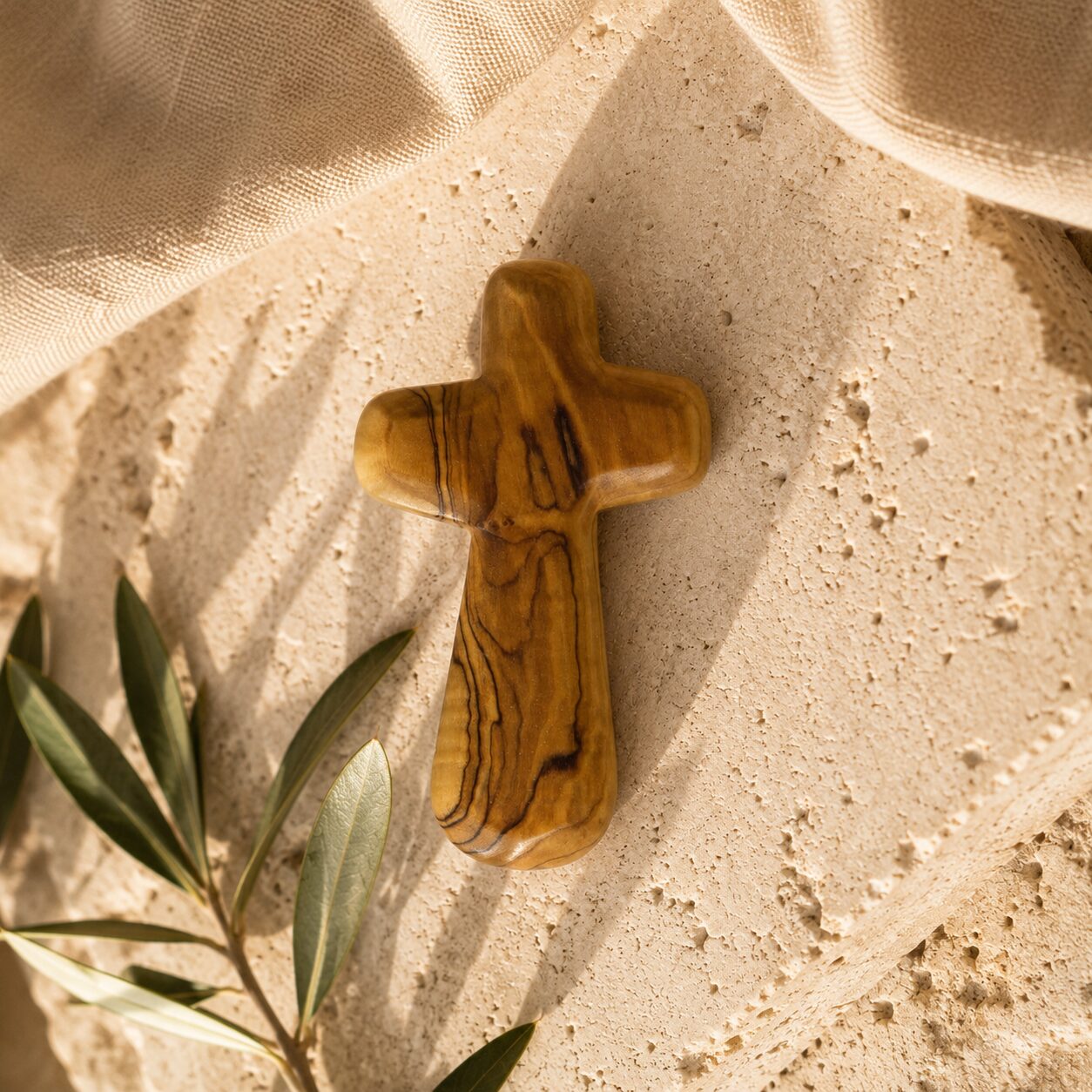 Big Comfort Cross II
